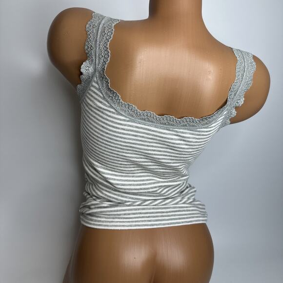 Uniqlo Gray Stripe Glittery Ribbed Lace Trim Tank Top M Y2K Coquette Cami - Picture 2 of 11
